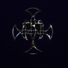 Maltese Cross with Garneter, Maltese Cross with Garnet